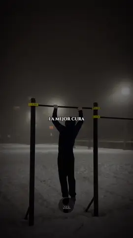 La mejor cura para no estar triste no estar jodido es el ejercicio 🏋️💪🥷🏻 #amorpropio #ejercicio #piesapositivo #determination #modoguerra #sacrifio #dicipline #amateatimismo #reflexion #viralvideo #viralvideo 📈