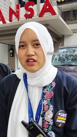 SMAN 1 Bandung merasa keberatan dengan hasil putusan PTUN terkait sengketa lahan SMAN 1 Bandung. Hal ini juga mengganggu aktivitas pembelajaran para siswa karena khawatir nama baik sekolah. #savesmansabandung #sman1 #bandung #sma #sekolah #siswa #sengketa #ptun #siswi #jawabarat 