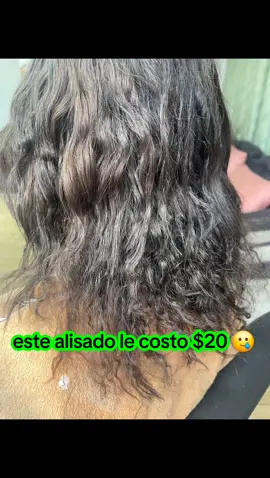 si t quemaron el cabello ya sea con un alisado mal hecho o con decoloraciones o simplemente te planchas mucho TE TRAJE LA SOLUCIÓN  tratamiento ultrareparador importado desde Alemania que dejara tu cabello reestructurado, con mucho brillo y suavidad además q quitara el Frizz en un 80% que esperas para probarlo ??? visitame en el sur de Quito sector la isla de Solanda y vive esta experiencia de tener un cabello sano y saludable #cabellosaludable #nocortestucabello #repara #hidratacion #nutricion  inf:0998866896 