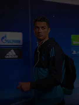 ronaldo x copines 🔥| mi configuracion de topaz en bio ✨| #fyp #ronaldo #cristianoronaldo #footballtiktok #footballedit #Edit #viral_video