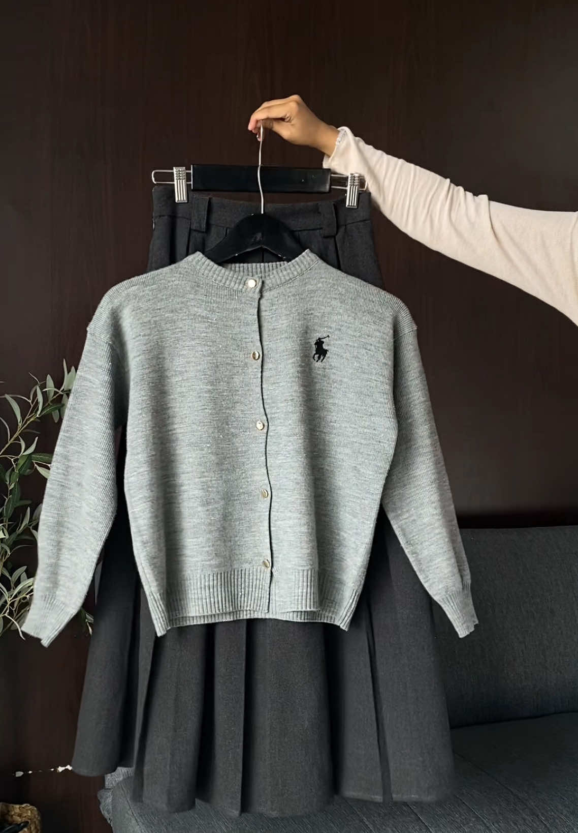 mix match outfit hari ini👀🖤