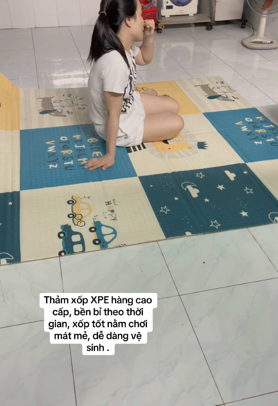 Thảm cốp cho ché vui chơi mà k sợ bẩn thẩm gấp gọn dc , nhẹ dễ dàng di chuyển. #review #thảmxốp #xpe #mẹbimsua #béyeu #baby 