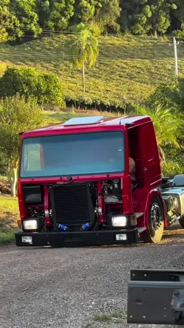 Scania 93M❤️ Credit Ig  •_f.basso •antonioschereryt •basso_frutas • • • #caminhão #pivetagem✪✪✪✪✪✪  #gbn13am #gfm39am 