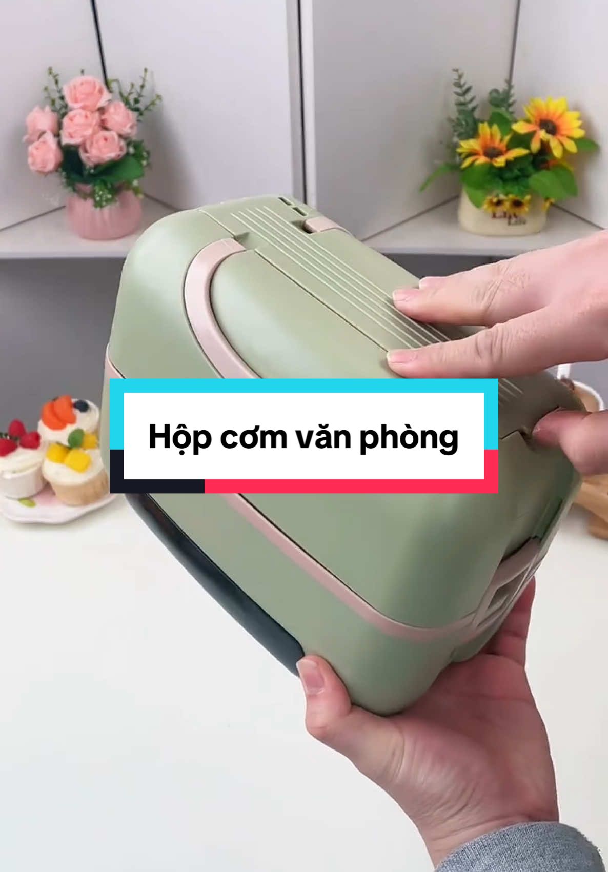 Hộp cơm nhỏ gọn có cắm điện vô cùng tiện lợi cho dân văn phòng #hopcom #hopcomvanphong #hopcomgiunhiet #xh#dogiadung #xuhuong 