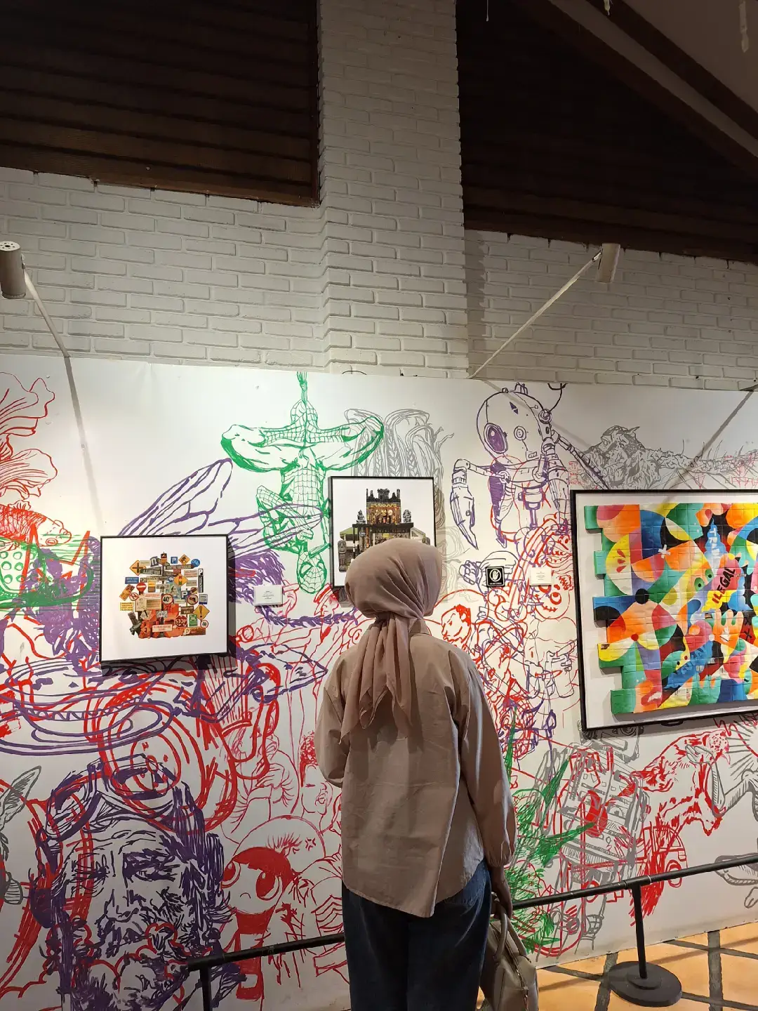 lukisannya sangat cantik & aesthetic untuk foto - foto #bandung #braga #pameran #artgallery #fyp