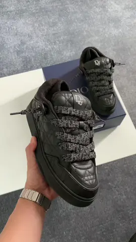 🖤@Maskick #clean #dior #sneakers #sneakerhead #menfashion #fashion #OOTD #streetwear #luxurylife #fashiontiktok #viral_video #fyp 
