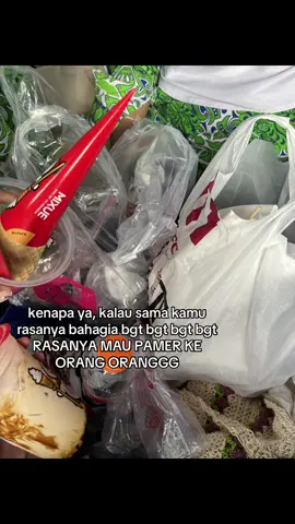 kecintaan banget kah ini