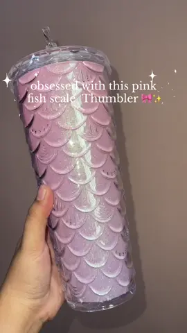 Stay hydrated using this 710ml Fish Scale Cup! Worth it magpabudol!😭🫶🏻🌸✨🛍️ #tiktoktumblers #mermaidtumbler  #cutefinds #aeshetic #tumbler #thumblerwithstraw
