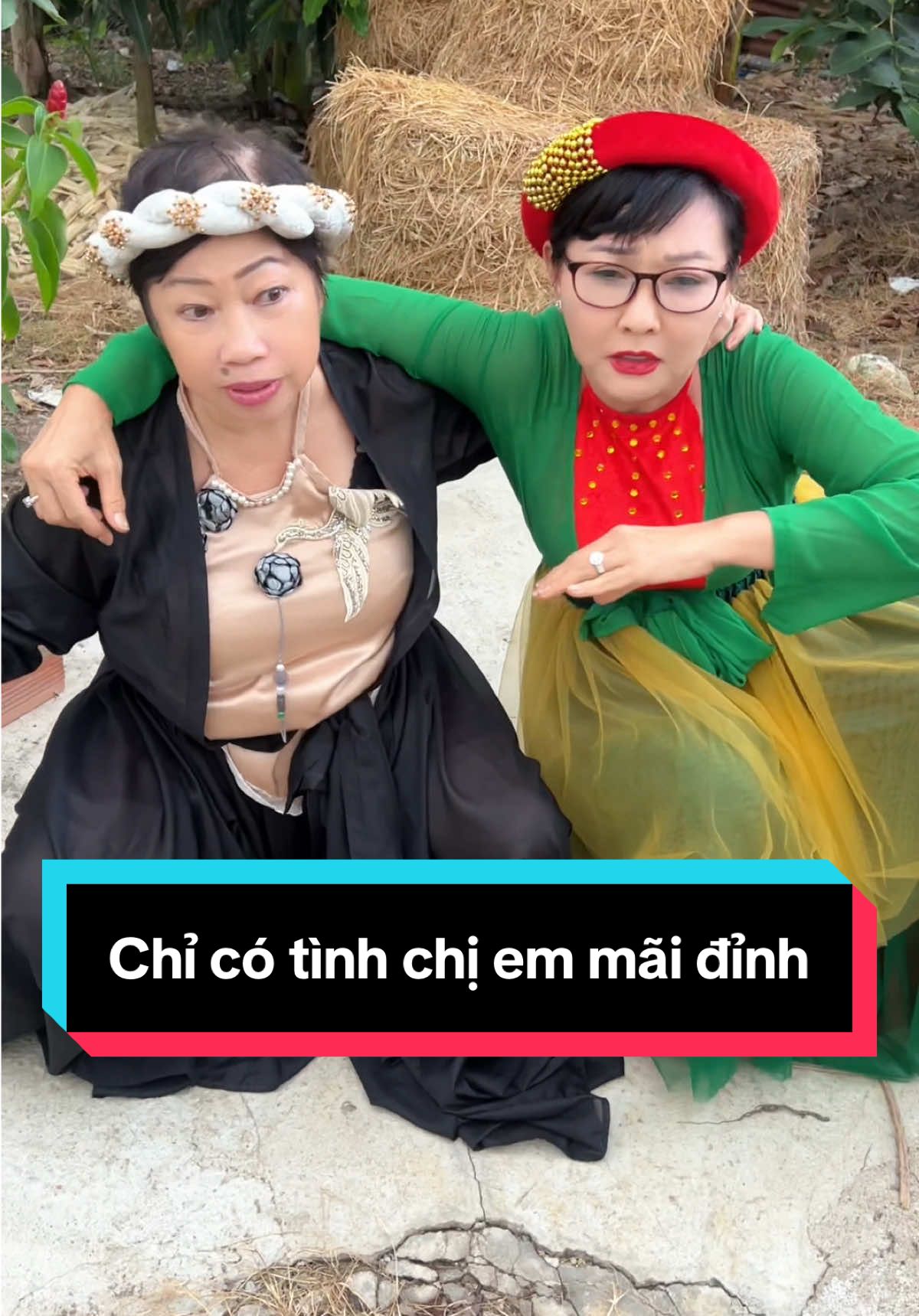 Chỉ có tình cảm chị em tỷ mụi ta là mãi đỉnh #phiphung #phuongdung 