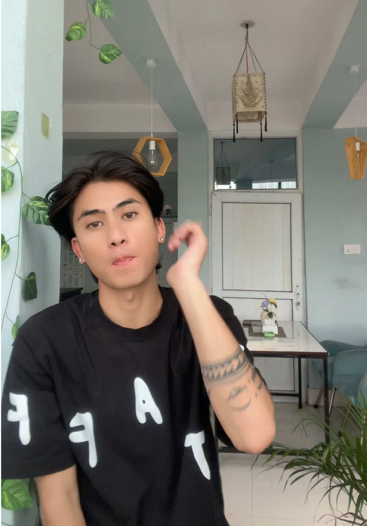 Tap kram badyo🥵🤯 #fypシ゚ #trending #hetaudamuser #fyp #goviral #roshhhan #nepalirap #trending 