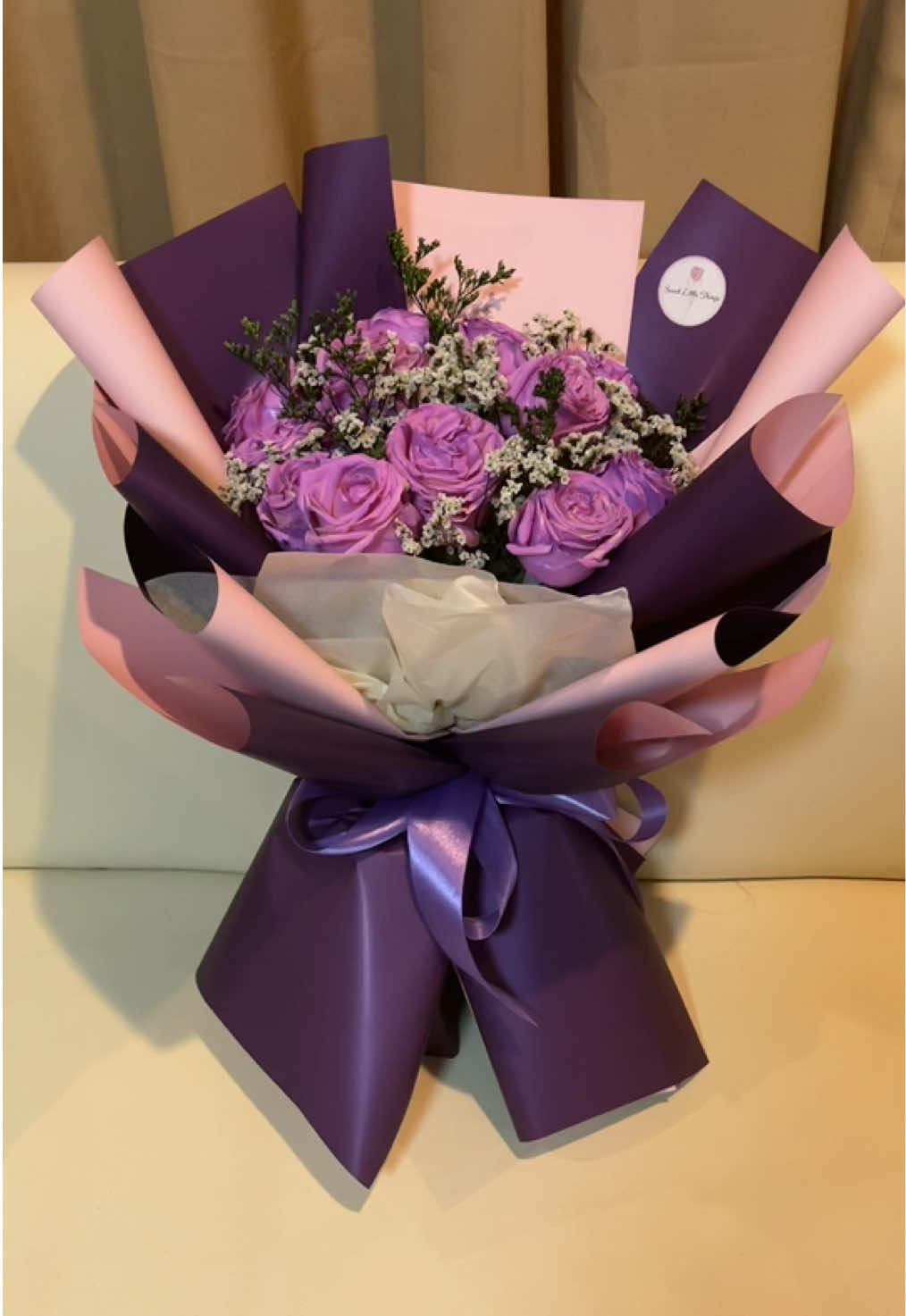 fresh purplish rose bouquet 💜🥰😍 #flowers #rose #purplerose #freshflowers #rosebouquet #flowerbouquet #bouquet #giftideas #flowershop #ph 