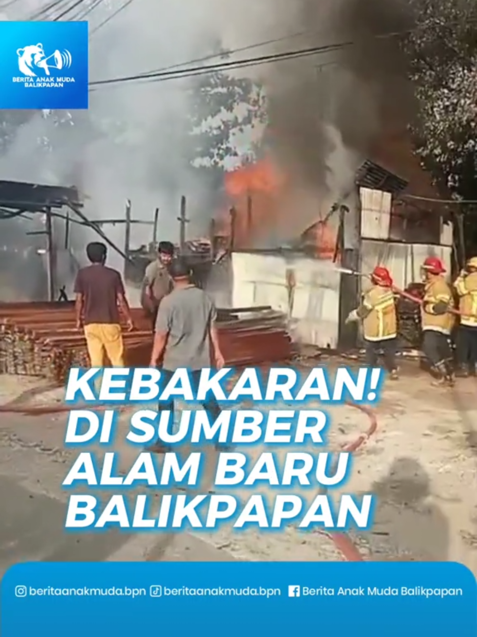 Terjadi Kebakaran di penjual kayu Alam Baru Somber Balikpapan (23/04/2025) #kebakaran #balikpapan #penjualkayu #kayu #beritaterkini #beritaviral 