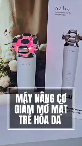 ❣️MÁY NÂNG CƠ GIẢM MỠ MẶT & TRẺ HOA DA KẾT HỢP ÁNH SÁNG SINH HOC - HALIO RevitaWave Skin Rejuvenator 4 CÔNG NGHÊ GIÚP NÂNG CƠ CHỐNG LÃO HOÁ DA: ○ CÔNG NGHỆ RF : SỬ dụng sóng tần số vô tuyến làm nóng 4.3°C từ đó tái tạo collagen hiệu quả, mang lại cho bạn làn da săn chắc và đầy đặn hơn rõ rêt ○ CÔNG NGHỆ KÍCH THÍCH CƠ BẰNG XUNG ĐIỆN EMS : nâng cơ mặt, cho gương mặt thon gọn, săn chắc ○ Tích hợp chế độ rung Massage : Giúp thư giãn cơ mặt, cải thiện tuần hoàn máu ❤️ ÁNH SÁNG ĐỎ : Làm mờ nếp nhăn, cải thiện tuần hoàn máu, mang đến làn da hồng hào, khỏe manh 💚 ÁNH SÁNG XANH LÁ : Cải thiện sắc tố, làm đều màu da 💙 ÁNH SÁNG XANH DƯƠNG : Ngăn ngừa mụn và giảm tiết dầu, cho làn da sạch mụn, khỏe khoắn ❣️ CÔNG NGHỆ CHỐNG NƯỚC & BỤI IP65: Dễ dàng vệ sinh & sử dụng, chống hỏng hóc ❣️ Pin dung lượng cao 2400mAh: Sử dụng lên tới 2 tuần cho mỗi lần sạc, tiện lợi cho việc di chuyển và du lịch *BẢO HÀNH: 1 ĐỔI 1 TRONG VÒNG 1 NĂM*  #máynângcơmặt #maynangco #nângcơ  #anhsangsinhhoc  #dưỡngda #serum #LightTherapy  #ánhsángsinhhọc #trẻhoá #collagen #dưỡngda #trehoada #trẻhoáda #khuônmặtthongọn #giảmmỡmặt #giammomat  #thonmat #thonmặt  #EMS #RF #massage #côngnghệánhsángxanh #skincare #halio 