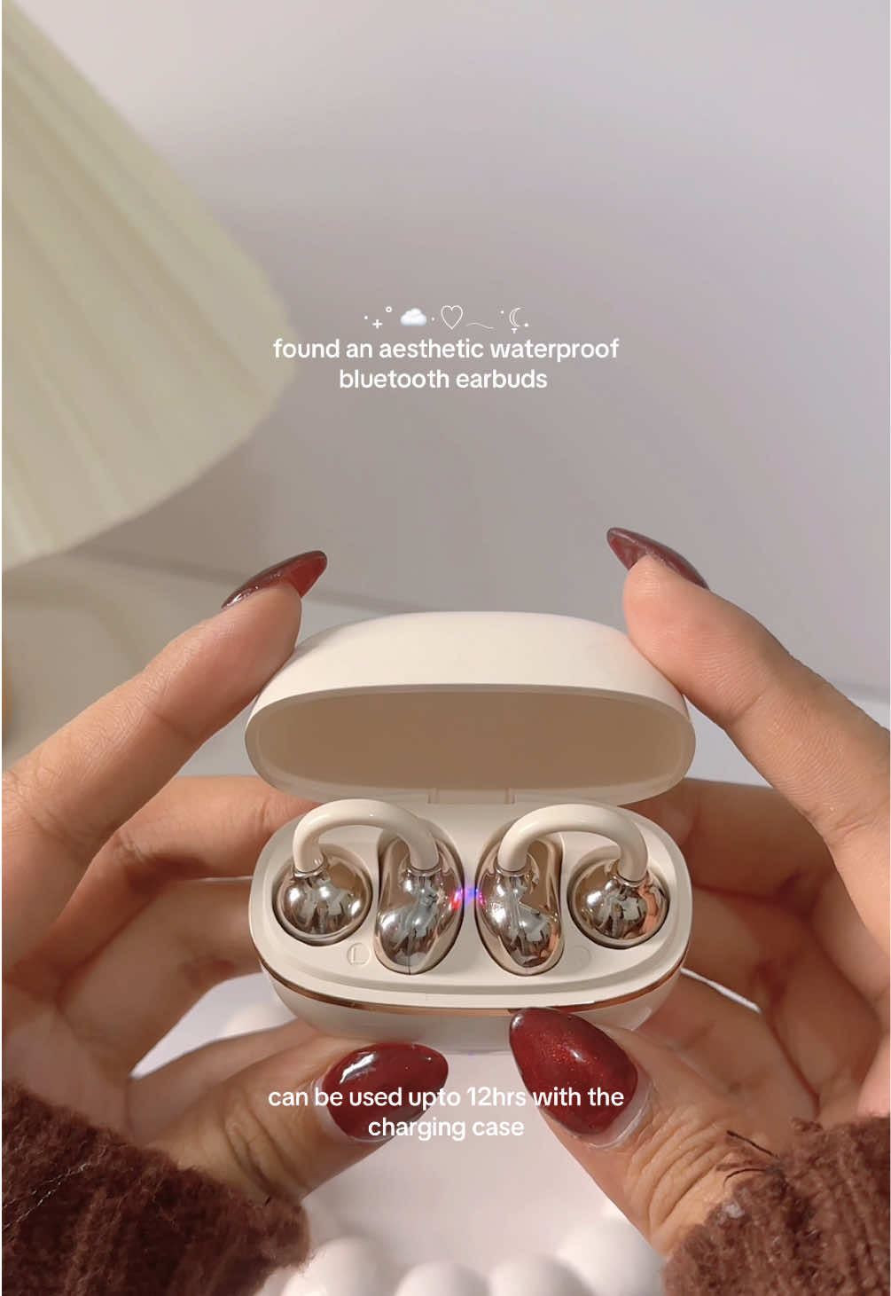 Didn’t expect that this would have high quality sounds! ✨ #earbuds #earbudswireless #bluetoothearbuds #waterproofearbuds  Ky66 Earclip Earbuds Earbuds  Earbuds recommendation  Clip on earbud Earbuds for jogging  Bluetooth earbuds  Wireless earbuds