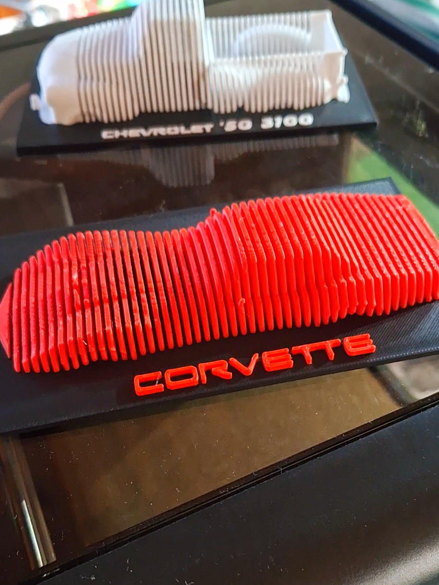Sacamos otro modelo... #chevrolet #corvette #classicmusclecars  #clásicos #print #print3d #flashforge  y van a seguir saliendo muchachos más. Se vienen nuevos modelos.