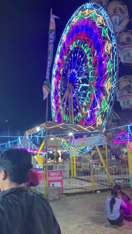 Melu umum e cah enom woo 😆 #fyp #fypシ #fyppppppppppppppppppppppp #alkidsolo #pasarmalam 