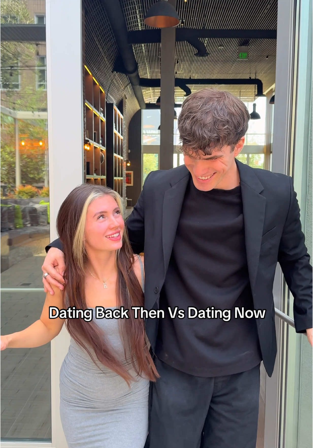 Dating Back Then vs Dating Now 🤌🏻 #foryou #viralvideos #foryoupage #foru #fyp #skit 