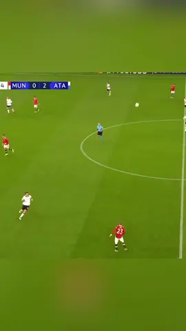Bruno Fernandes passing is STILL underrated🔥 #dzner #football #futbol #Soccer #fyp #foryourpage #footballtiktok #viral #foryou #foryoupage #mufc #manunited #manchesterunited #manutd 
