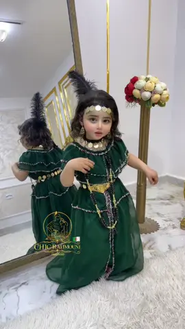 الصغيرة البوسعادية للطلب تواصلوا معايا على فيسبوك/انستغرام Chic Rahmouni  #بوسعاديةنايلية_على_راسي_ريشة🌿😍👑 #تراثنا_فخرنا #تصديرة_العروس_الجزائرية #سخاب_العنبر_الجزائري #شنتوف_الويز_الجزائري🇩🇿 #بوسعادية_نايلية_وافتخر #chicrahmouni #عاداتنا_و_تقاليدنا #لباس_تقليدي_جزائري #لالسرقة_تراثنا_الجزائري_الأصيل #نايلية_على_راسي_ريشة🌿😍👑👑 #بوسعاديةنايلية_على_راسي_ريشة🌿😍👑👑 #اعراس_جزائرية #اعراس_جزائرية #عادات_وتقاليد 