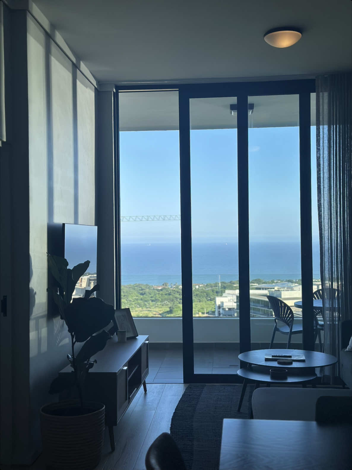 Airbnb 3/3 from the 1st Quarter of the year🫰🏽😮‍💨  #airbnbfinds #airbnbumhlanga #umhlanga 