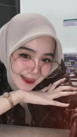 Jgn ngeyel ya kalo ngeyel Ade ngambek ni🥺