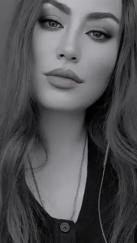 Farklıyız işte… 🥀 #sudemliiolsunn #CapCut #yenişablon #şablon 
