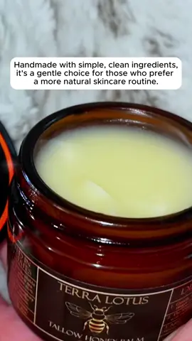 Okay skincare lovers — this one’s different. I’ve been using this grass-fed beef tallow balm with raw honey and wow… my skin is SO soft and glowy. It’s handmade, 100% natural, and packed with nutrients your skin actually recognizes. No fillers, no chemicals, just real moisture. If your skin’s dry, dull, or sensitive — this is your new holy grail. #TallowBalm #NaturalSkincare #BeefTallowMoisturizer #GlowingSkin #CleanBeauty #SkinCareRoutine #RawHoneyHealing #UGCReview 