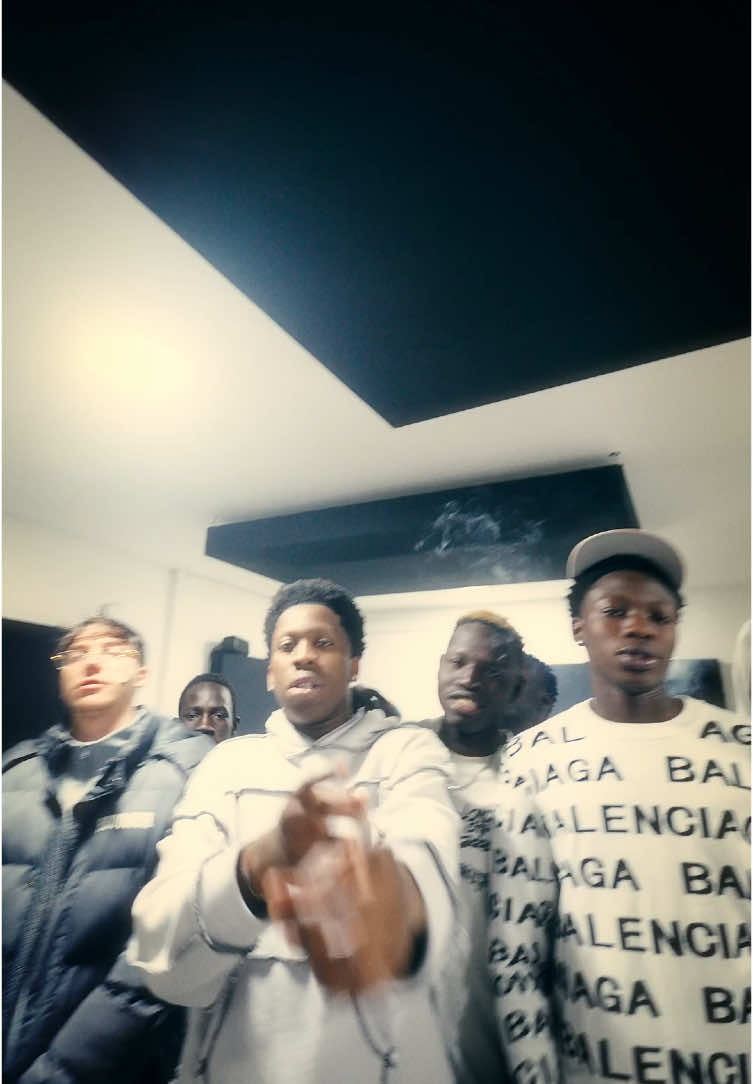 “CoCo” out domani su ig 🌫️ #coco #blacko #bkm #perte #neipertee 