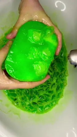Green pods + Liquid detergent  PART 1 🍀😊  #Overload #ASMR #Satisfying #oddllysatisfying #relaxingsounds #tiktokasmr #Trendin #FYP #USA #soap #detergentoverload #sound #asmrsounds #powder #soapcutting #asmrvideo #asmrtriggers #bleach #soapasmr #chemicalreaction #suds #sudsycleaning #sudsy #sponge #clean #CleanTok #cleaning 
