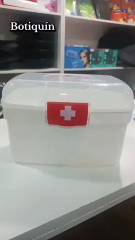 El botiquín perfecto para organizar tus elementos de primeros auxilios.⛑️📦🆘#botiquin #plastico #primerosauxilios #salud #saludybienestar #fisiochelo #fisioterapia 