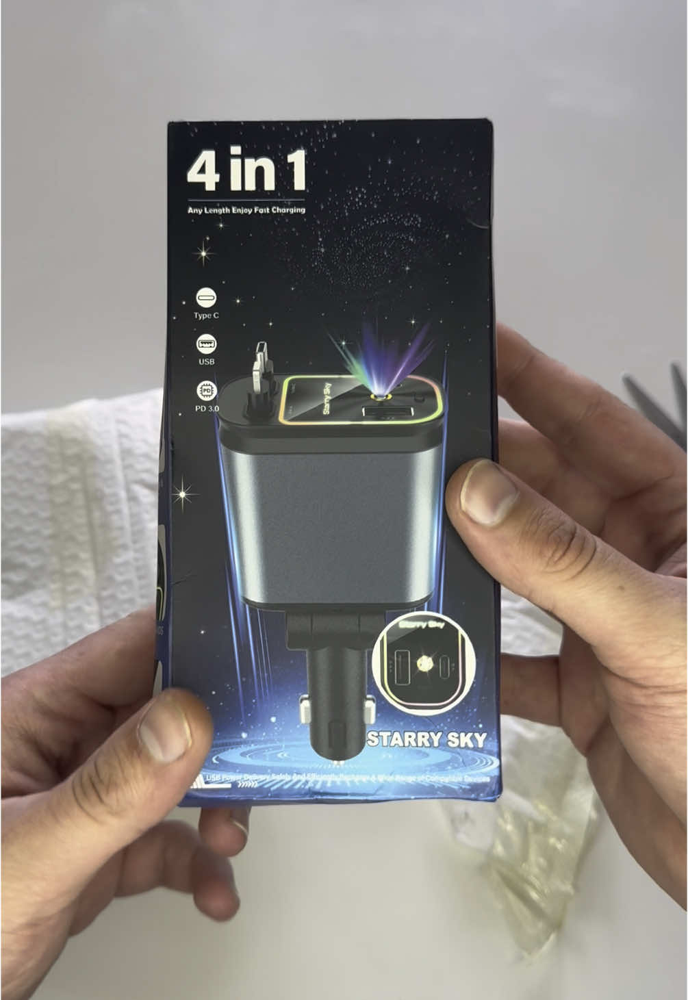 Je teste un chargeur 4 en 1 pour voiture 🔋 dispo dans mon linktree #essai #test #teste #accessoires_auto #accessoiresauto #chargeur #cieletoilé #cieletoilevoiture #pourtoi 