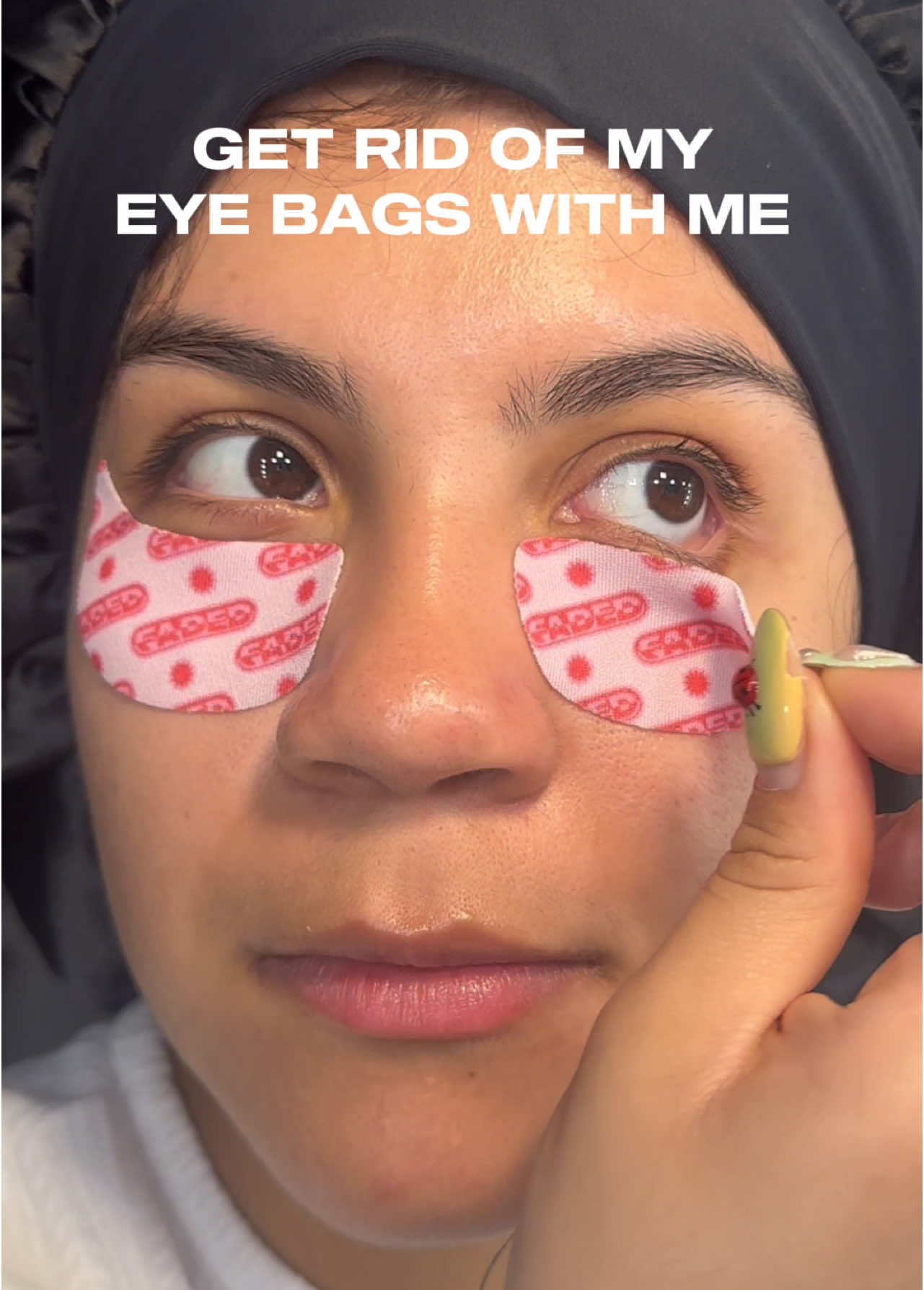 no extra stress with all the skincare I give myself 🫢✨🫧🧖‍♀️@TOPICALS trying out these #fadedeyemask for the first timeeeeee #eyemask #eyebags #skincare #skincareproducts #topicals 