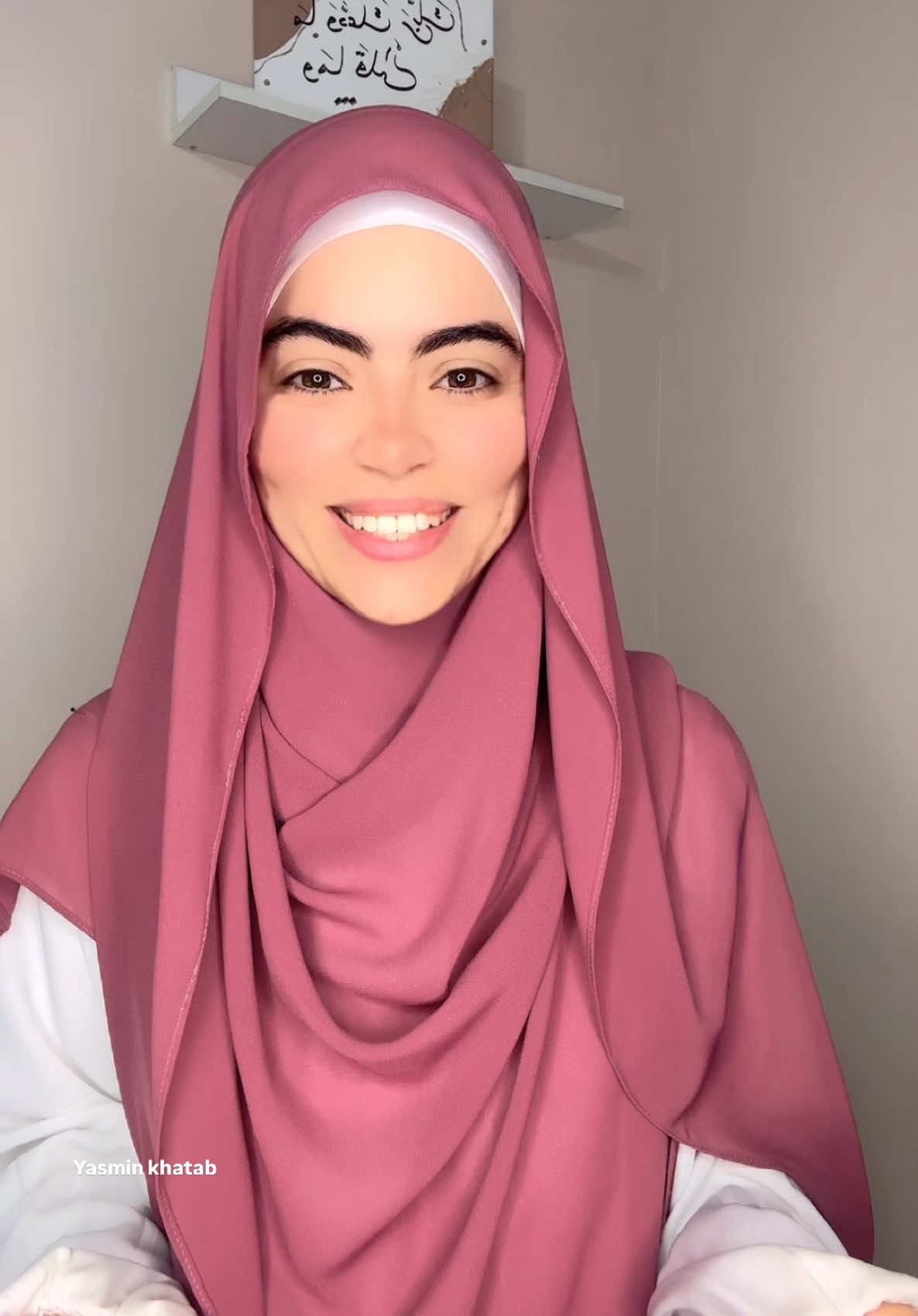 اسلسلة جديدة للفات الطرح والخمار ، اللفة دي بطرحة شيفون مقاسها ٨٠*٢٠٠  تحبوا اللفة الجاية بطرحة ولا خمار  #hijab #hijabers #hijabi #hijabtutorial #followforfollowback #foryou #fypage #fyp #explorepage✨ #explore #viralvideos #viralreels #حجاب #حجاب_شیک #لفات_حجاب