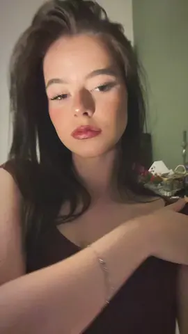 🥸