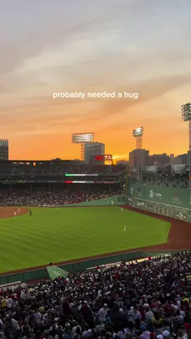 PSA fenway park has veggie dogs! 🌭⚾️#CapCut#boston#fenwaypark#redsox 