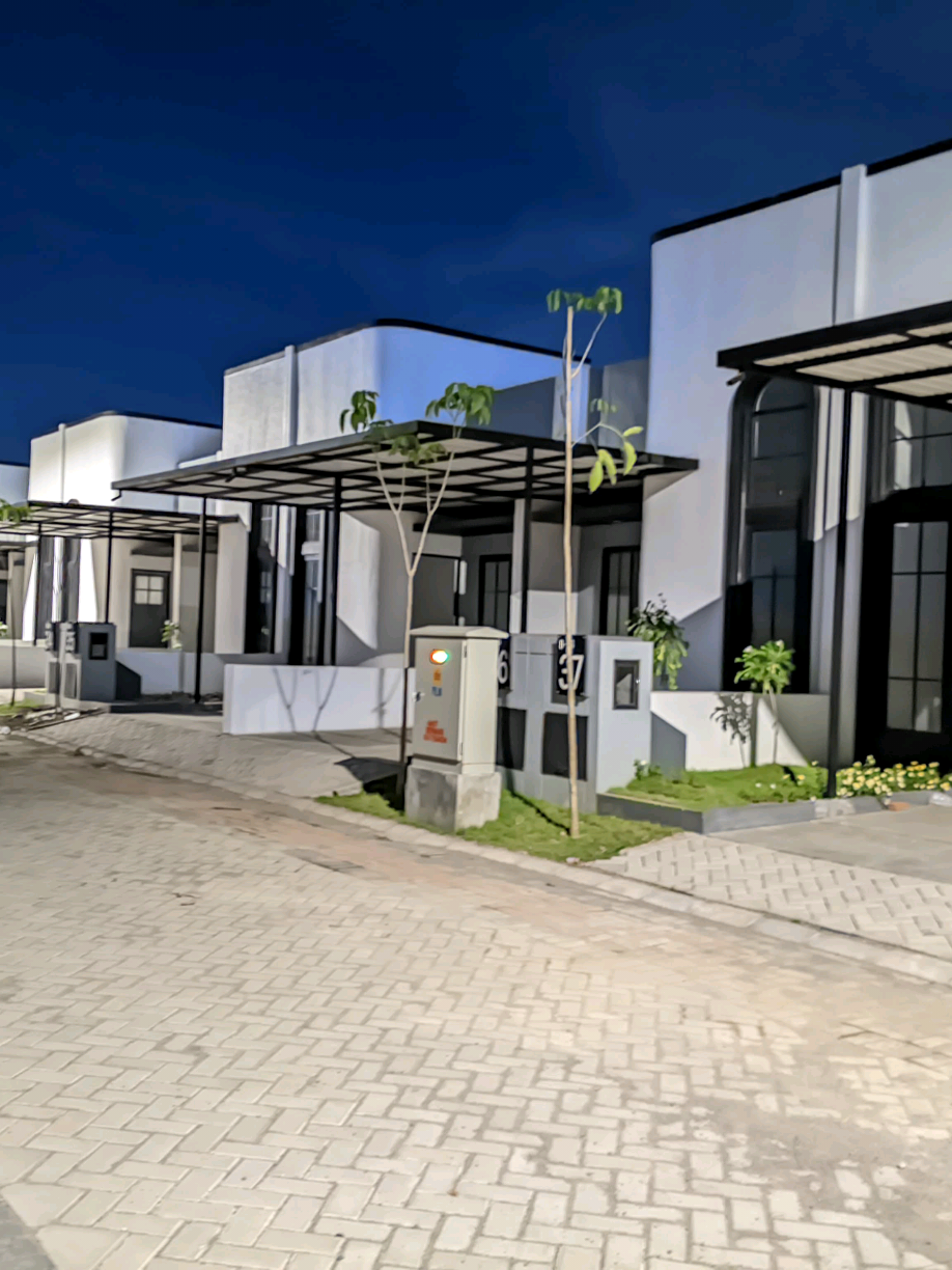 #CapCut 🏡Perumtas 10 Wonoayu Sidoarjo 🏡 ✅Rumah bangunan keren Menggunakan Bata merah dan pondasi batu kali 100 meter dari jalan raya Wonoayu Harga : 490 juta  🎯Cukup membayar utj (uang tanda jadi ) 500 rb saja  🎯Tanpa DP,  🎯Dan Free semua biaya biaya Langsung proses KPR  🎯Angsuran 700 rb an saja selama 24 bulan (2th) 🏡Type rumah : Cemara 6x12 🎉PROMO nya saat ini :  👉Free AC 👉Free Canopy 👉Free Tembok belakang 3 meter 👉Free voucher belanja 2.500.000 👉Free pompa Air 👉Free Taman  #Info lebih lanjut silahkan hubungi :  sahrul property 083831179952 #support by bank BRI, BTN, BNI, MANDIRI #fyp#prumtas10 #wonoayu#viral#1menit#hot#buruanchekout #gratisongkir #rumah #rumahminimalis 