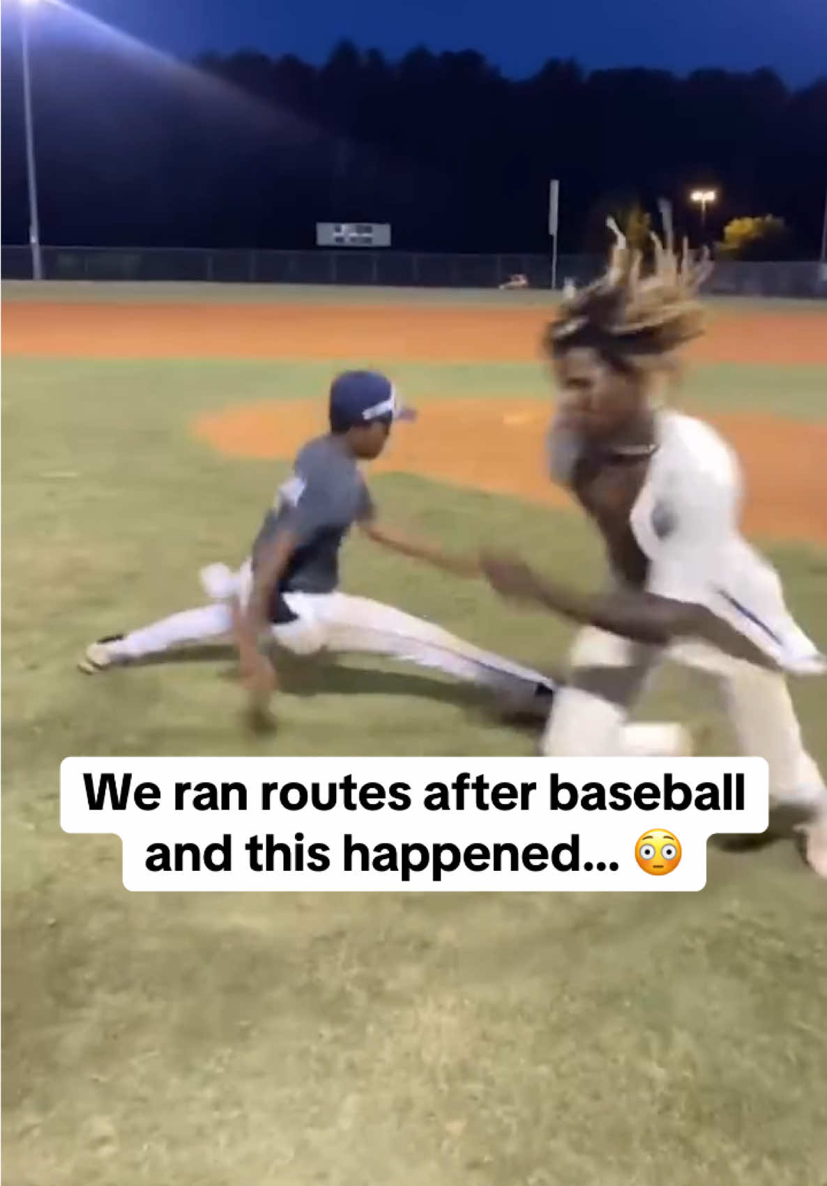 Bro did the splits 😱💀 (via ssg.jaden1/IG) #baseball #routes #routerunning #splits #anklebreaker #funny #teammates #highschoolbaseball #highschoolsports #athlete #sports #highlight 