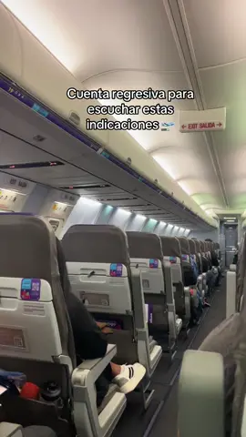 Cuenta regresiva para escuchar estas indicaciones #travel #viaje #latam #avion 