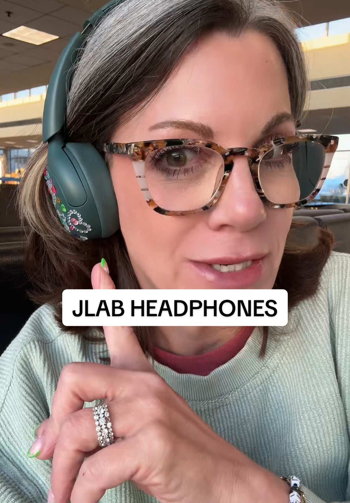 @JLab Official released a new headphone design that sits flush against your ear. It’s super comfortable and easy to wear even with glasses.  #TikTokShop #tiktokmademebuyit #jlab #jlabheadphones #overearheadphones #noisecancelling #beaware #comfortableheadphones #travel #TikTokShopMemorialDay  #springglowup #TTSLevelUp #TikTokShopMothersDay #tiktokshoprestock  #tiktokshopcreatorpicks #TTfest 