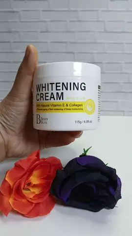 BERRY BLISS WHITENING CREAM CERAH SEKETIKA  #skincarekorea #murah #berrybilss #whitening##toneup #whiteningcream #skincare #glowing #promo #jumbo #fyp #viral 