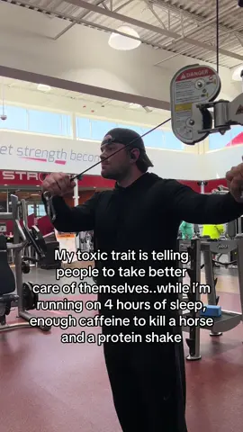 Just trying to help people out😅 #gym #GymTok #fit #FitTok #funny #tiktok 