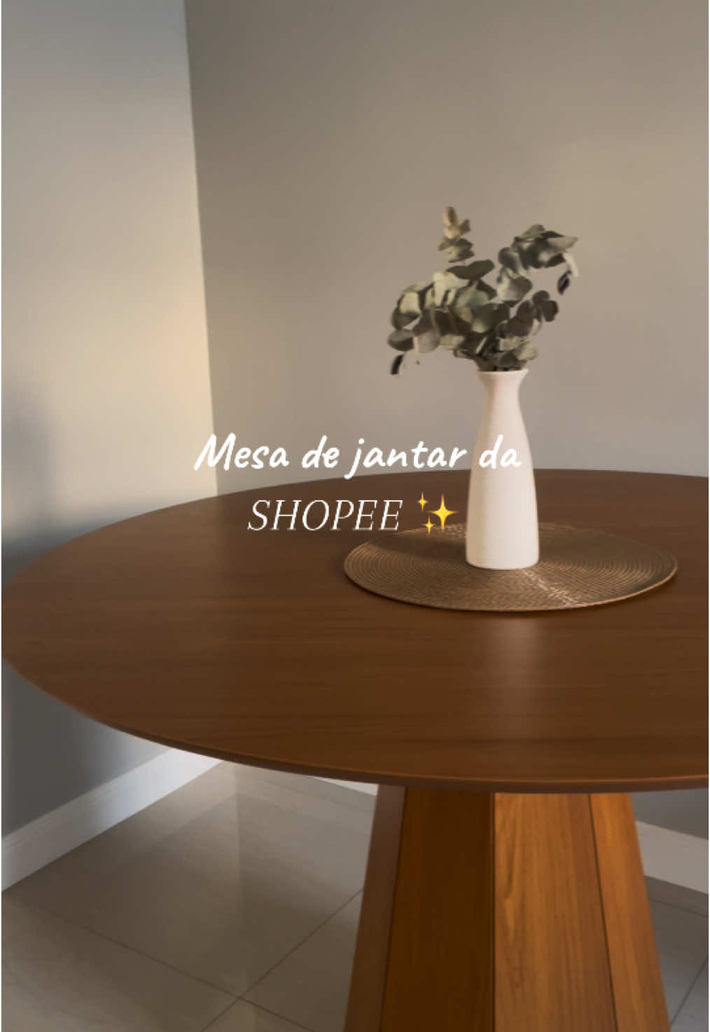Apaixonada por essa mesa!✨ #shopee #mesadejantar #mesa #comprinhasshopee #recebidospagos #mesademadeira #videoviral #fyp #fyppppppppppppppppppppppp #fypp #vaiprofy #vaiprafy 