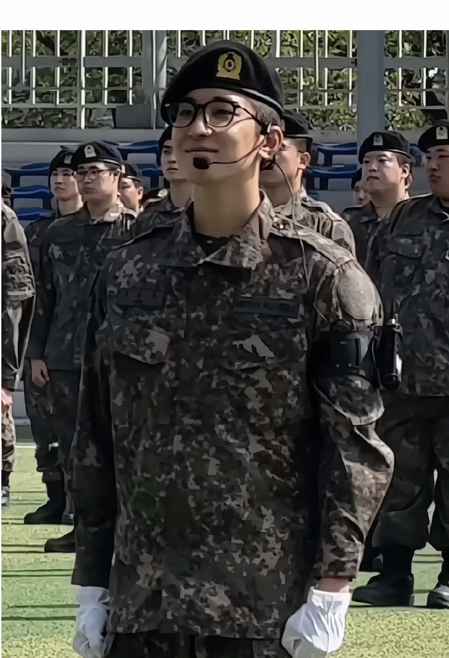 WONWOO AS THE TRAINING SOLDIERS REPRESENTATIVE 🥹!! #seventeen #wonwoo #jeon #military 