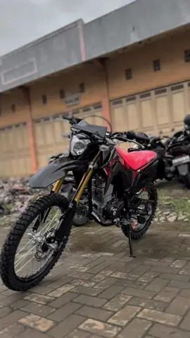 #CapCut Ready nih CRF 150 L Hitam .. baru turun pagi ini 🤩 #crf #crf150l #SPSMotorJawaTengah #DealerMotorHonda #TikTokSPSMotor #SPSMotorAjibarang #SPSMotorBanyumas #SPSMotorPrambanan #SPSMotorGodean #SocialMediaExcellence2025  @HONDA PURWOKERTO @AHASS SPS AJIBARANG @AHASS16175🔧 