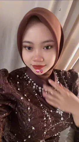 Sedih amat neng