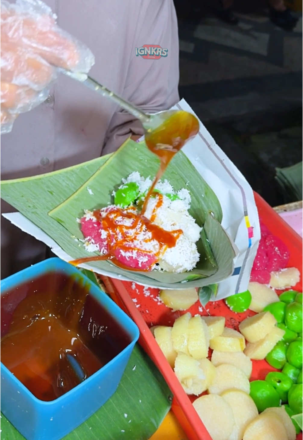 GAK KALAH LEGEND KOK SAMA YANG DI SEBELAH, COBAIN DEH!  - #kuliner #kulinermalangraya #kulinerindonesia #jajananpasar #jajanpasar #klanting #cenil #TTPetualangNewbie 