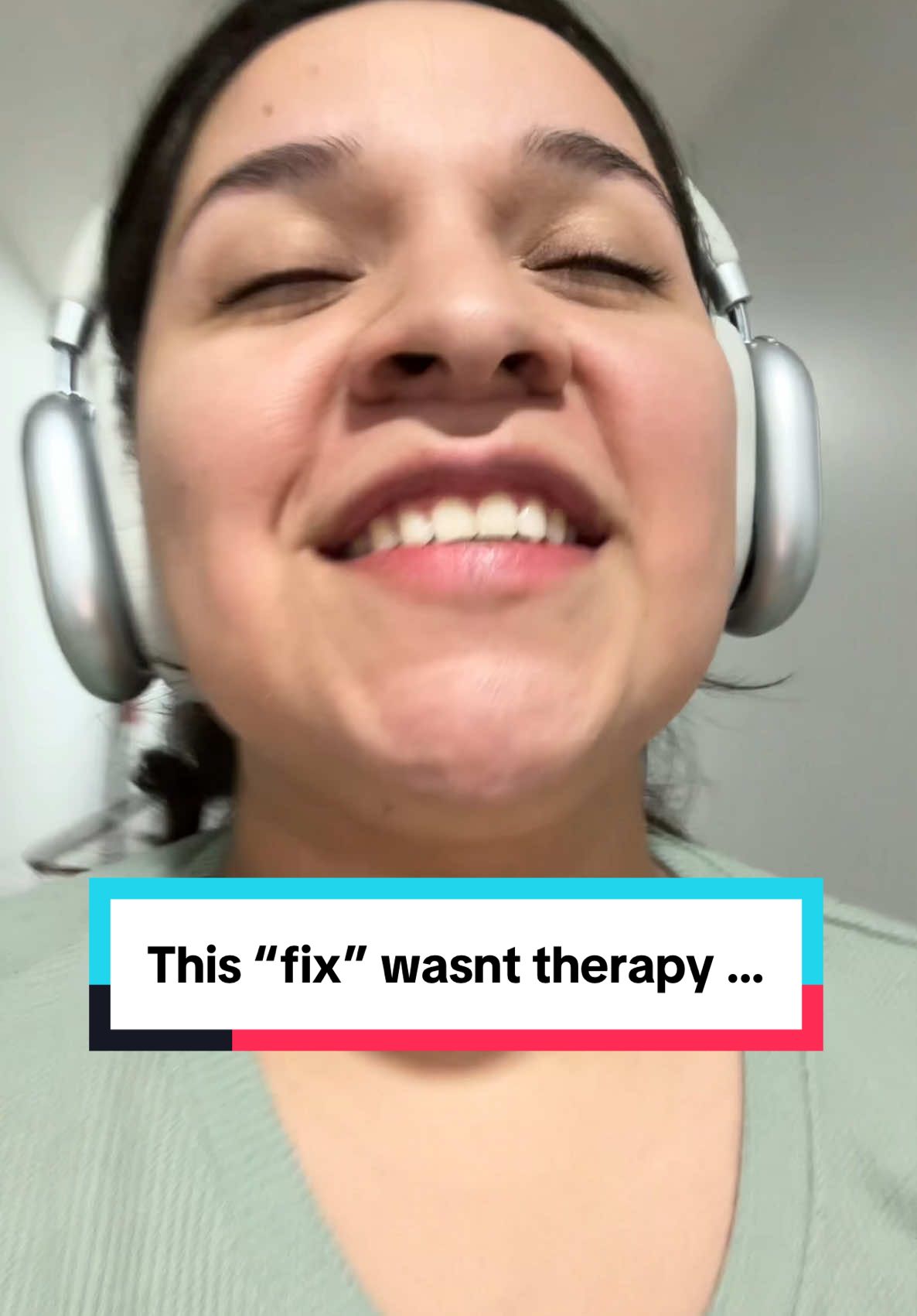 I don’t know if I’m neurodivergent or just a mom running on fumes, but these over-the-ear headphones are saving my overstimulated soul. Looks like those pricey ones, but without the price tag. #MomLifeUnfiltered #OverstimulatedAF #SensorySupport #TikTokFinds2025 #NoiseCancelingVibes #ADHDMomTips #HeadphonesForPeace