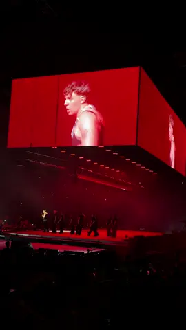 Tremendo himno que nunca pasa de moda. Quevedo Latam Tour 2025 #quevedo #mexico #palaciodelosdeportes #latam #dondequieroestar #bzrp #buenasnoches 