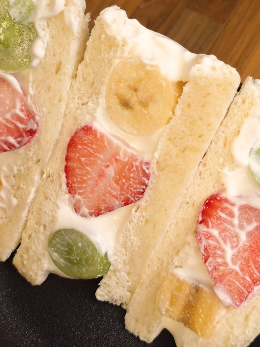 Fruit Sandwich 후르츠 샌드위치 #asmr #tiktokfood #mukbang #fruit #sandwich 