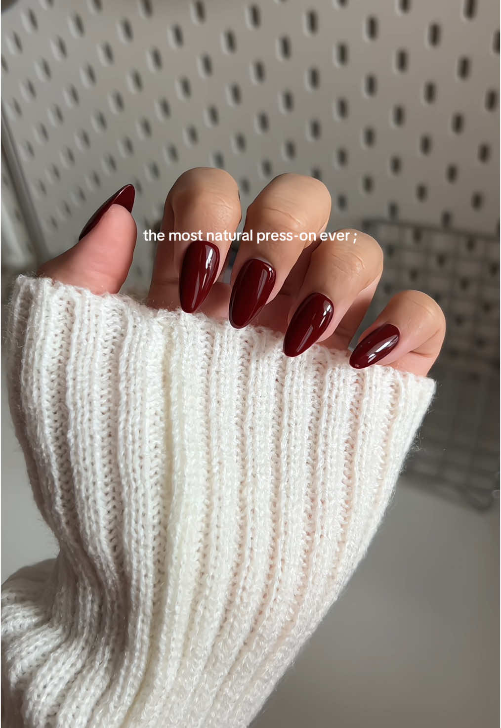 #fakenails #pressonnails #rednails 
